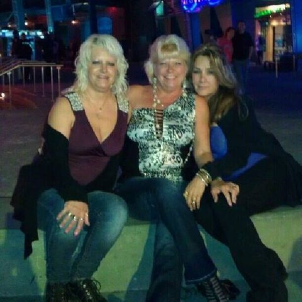 Meet your Posher, Helen